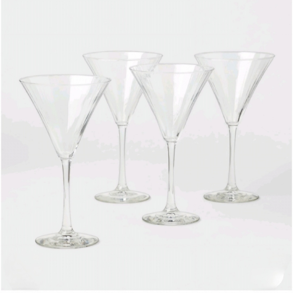 Threshold Saybrook Glassware